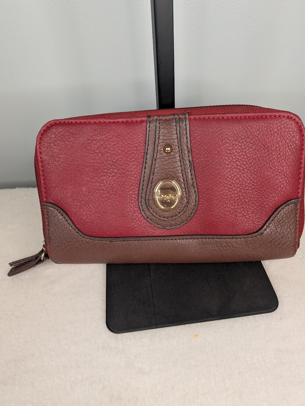 b.ø.c. Born Concept Red & Brown Double Zip-Around Organizer Wallet